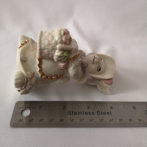 Adorable Vintage Lenox Limited Edition from 2003 Rabbit Basket & Flowers Figure - Picture 7 of 7